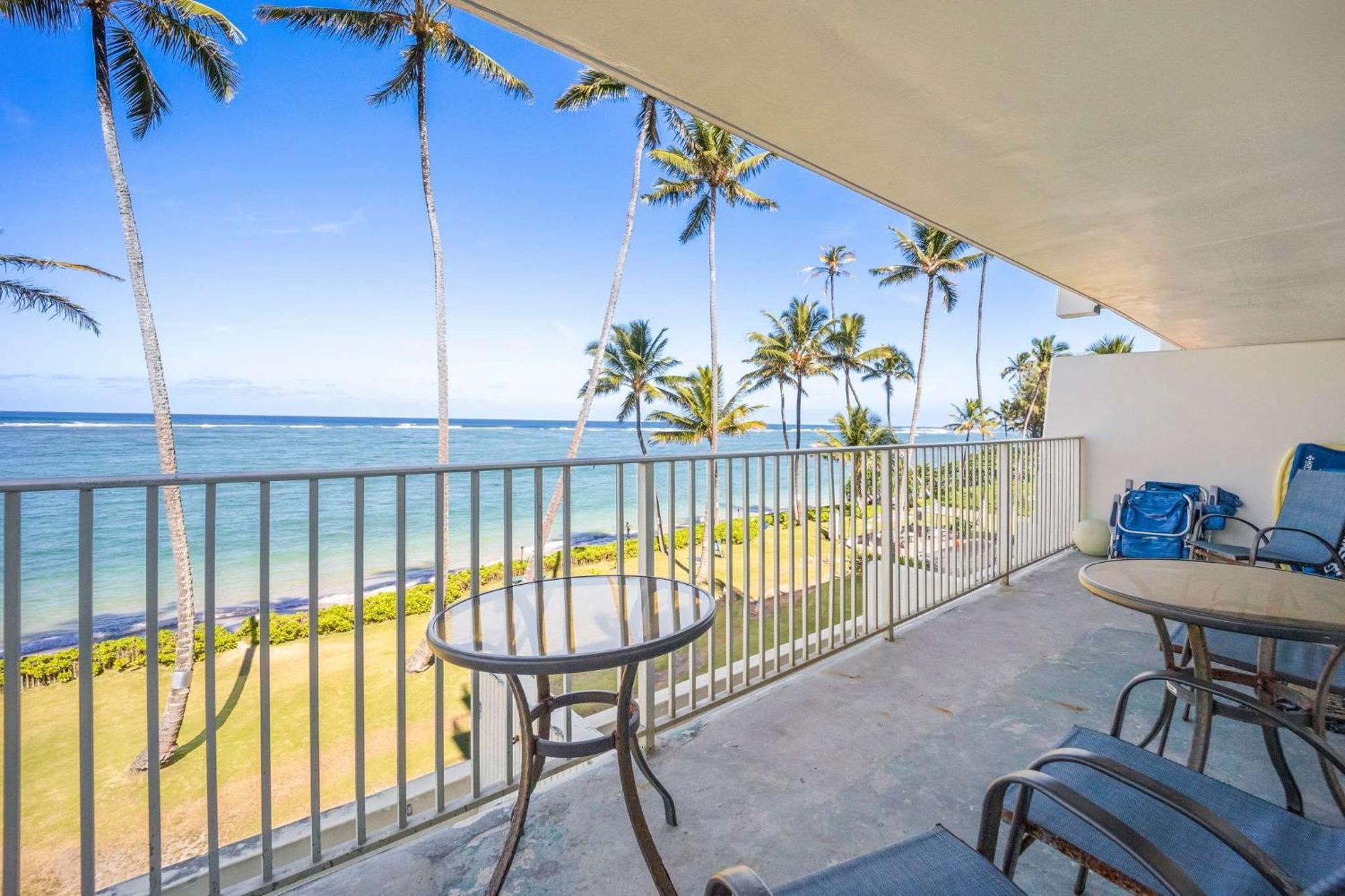 Beautiful Beachfront Condo Laie Екстериор снимка